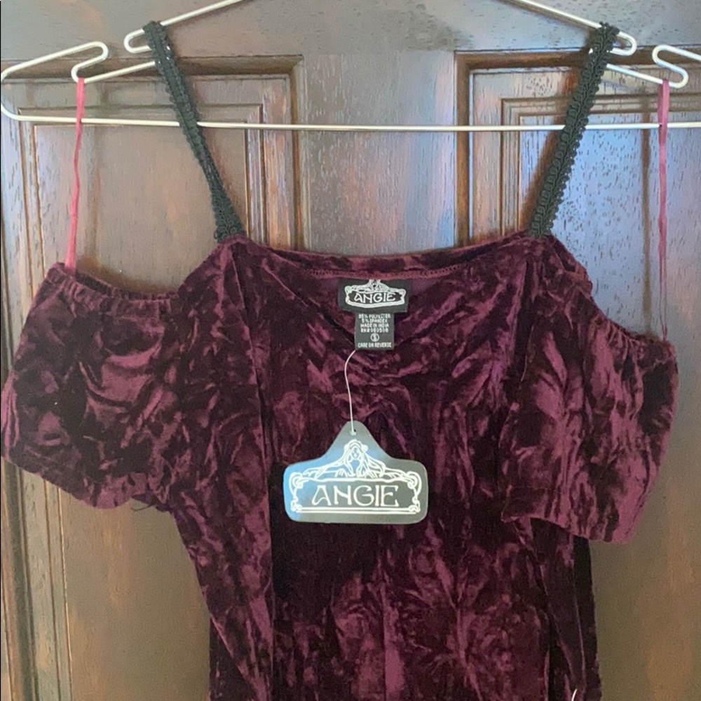 Dress maroon crushed velvet off the shoulder